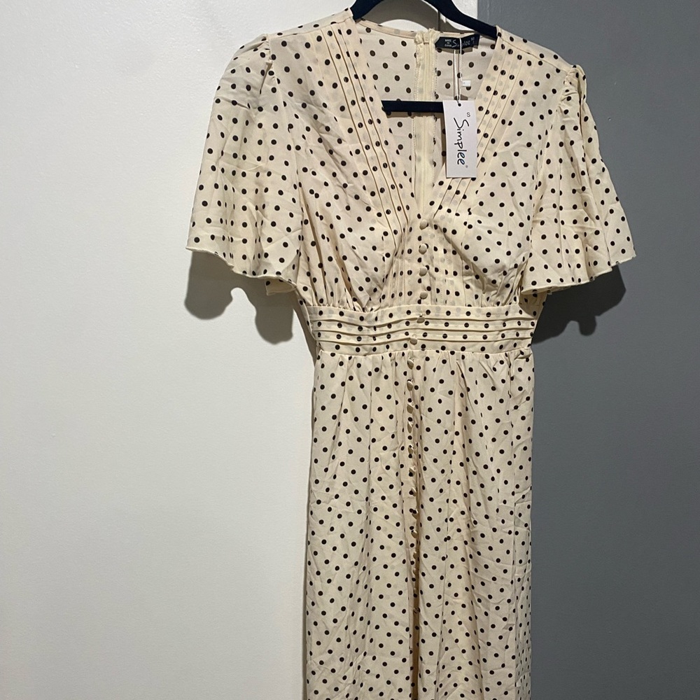 Dress - Picture 3 of 4